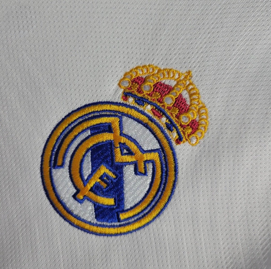 Real Madrid CF Home Jersey 2021-2022