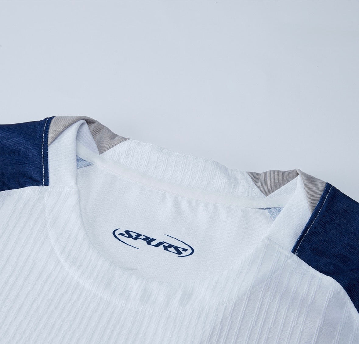 Tottenham Hotspur FC Heimtrikot 2025/26