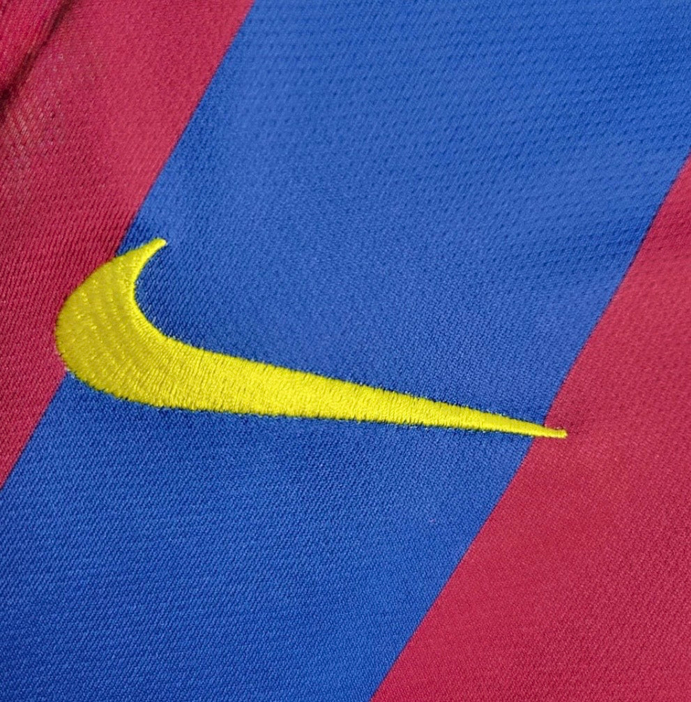 FC Barcelona Retro Home UCL Jersey 2005/06