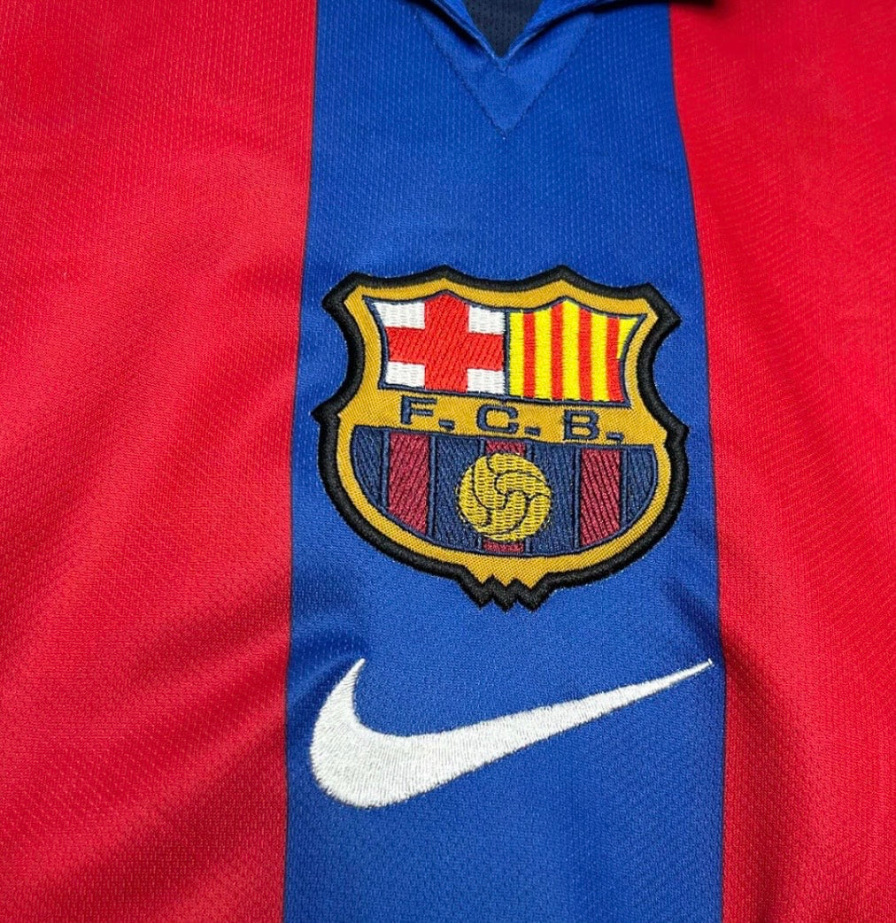 FC Barcelona Retro Home Jersey 2001/02