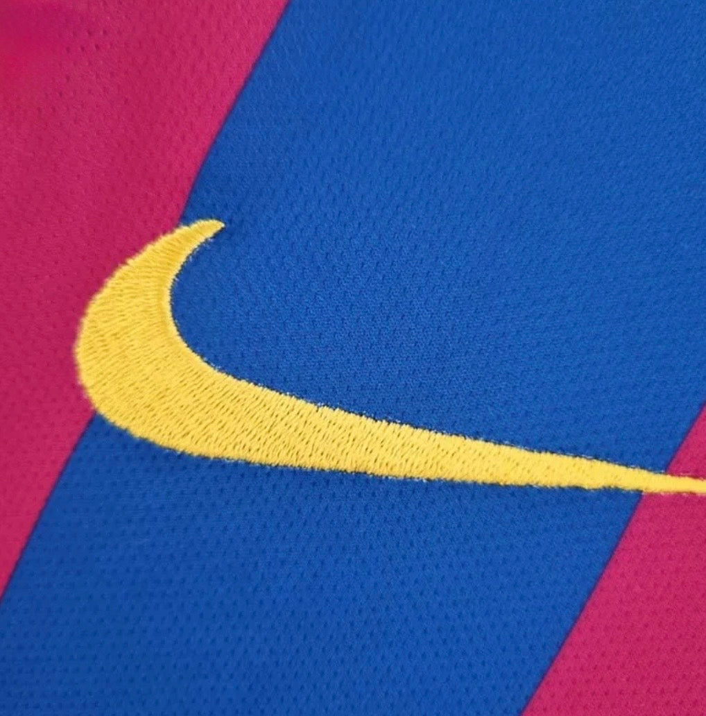 FC Barcelona Retro Home Jersey Long Sleeve 2005/06