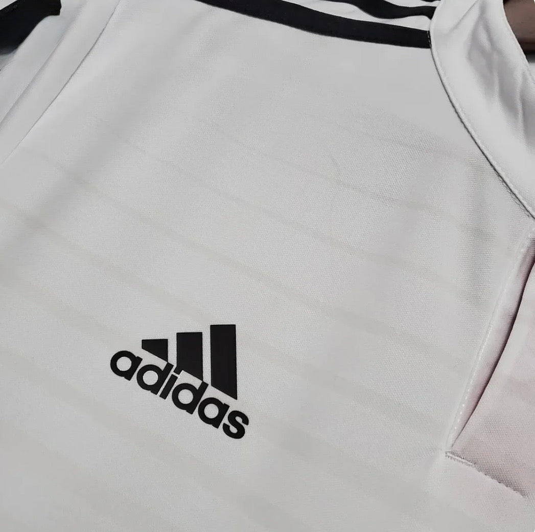 Real Madrid Retro Home Jersey 2014-2015