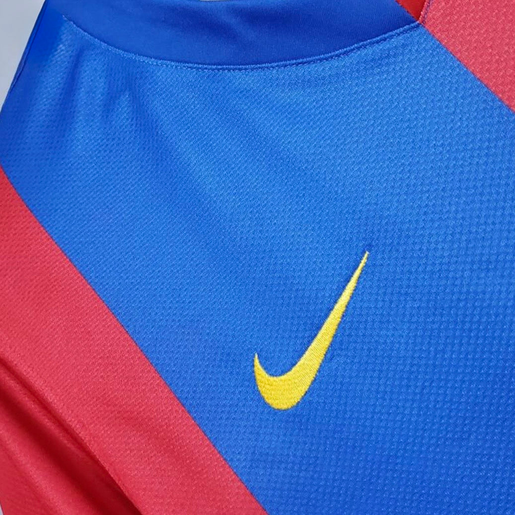 FC Barcelona Retro Home Jersey 2006/07