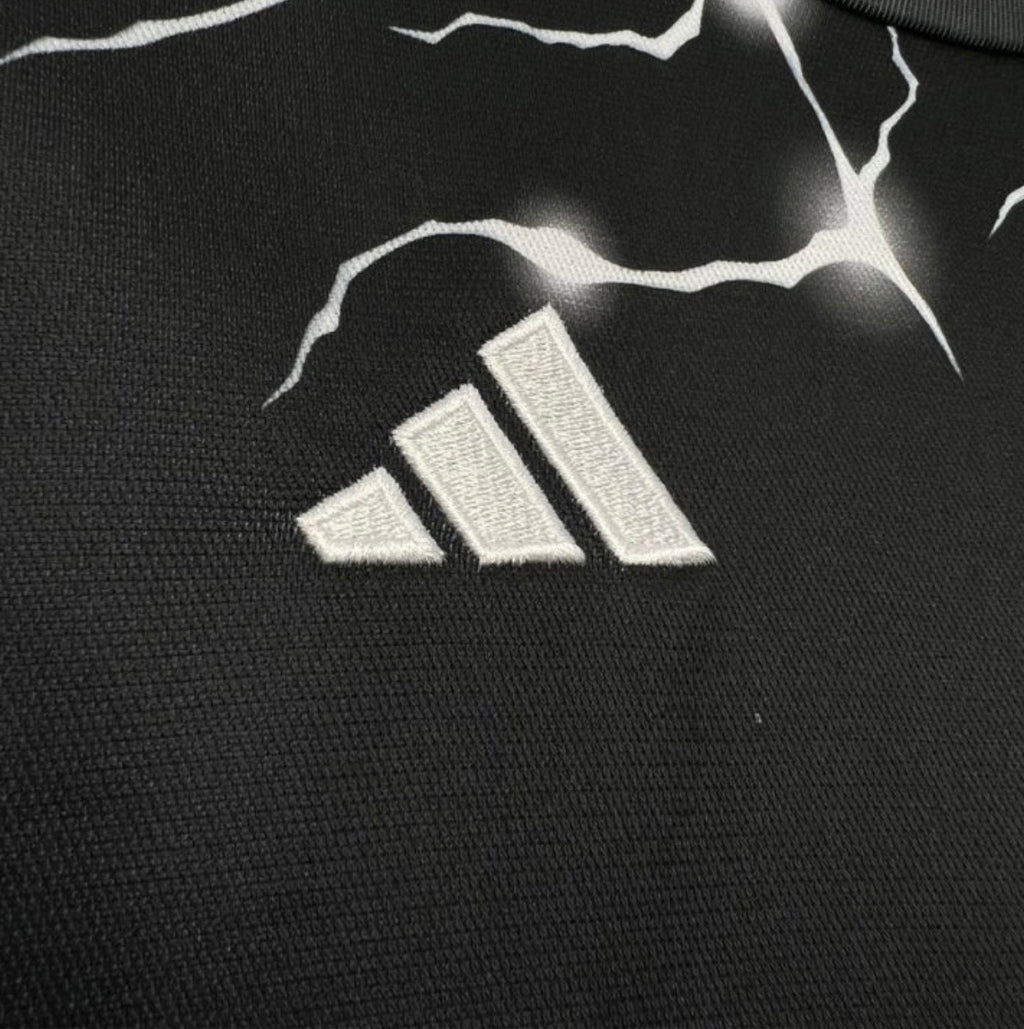 Real Madrid black&white 2024/25 x black panther