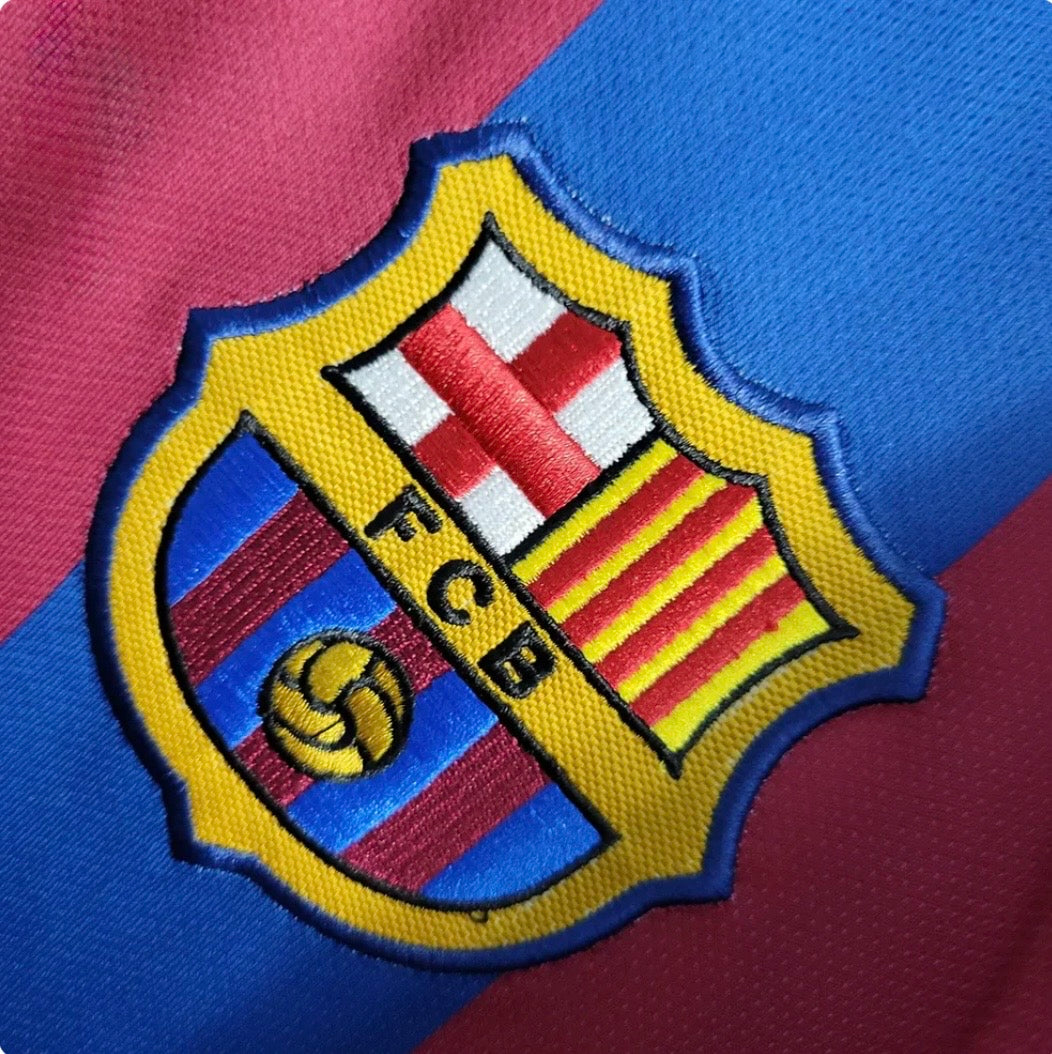 FC Barcelona Retro Home UCL Jersey 2005/06